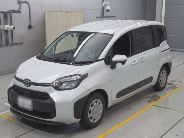 TOYOTA SIENTA 2025