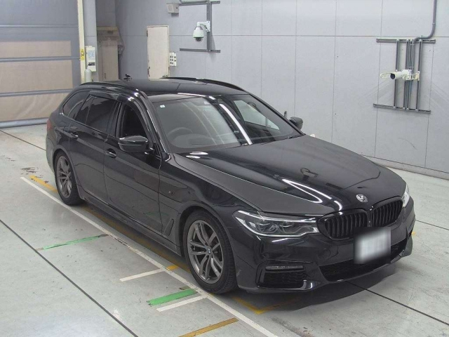 BMW 5 SERIES 2019