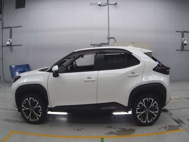 TOYOTA YARIS CROSS 2022