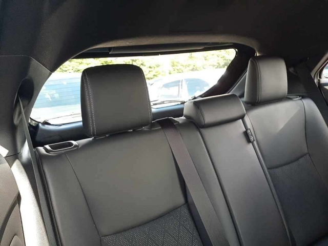 TOYOTA YARIS CROSS 2025