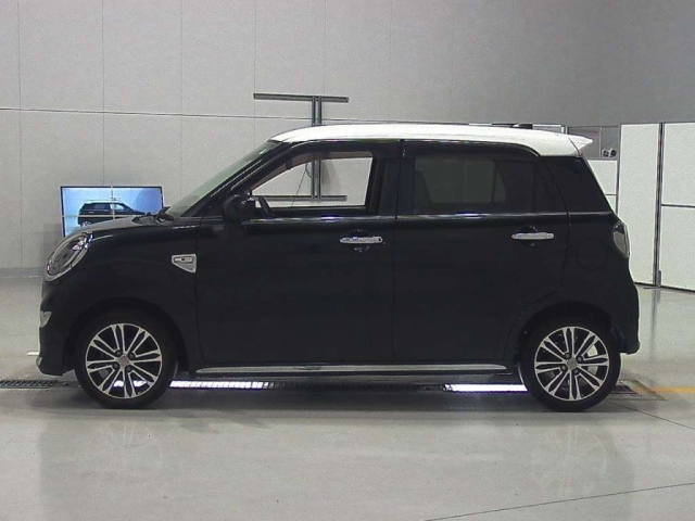 DAIHATSU CAST 2015