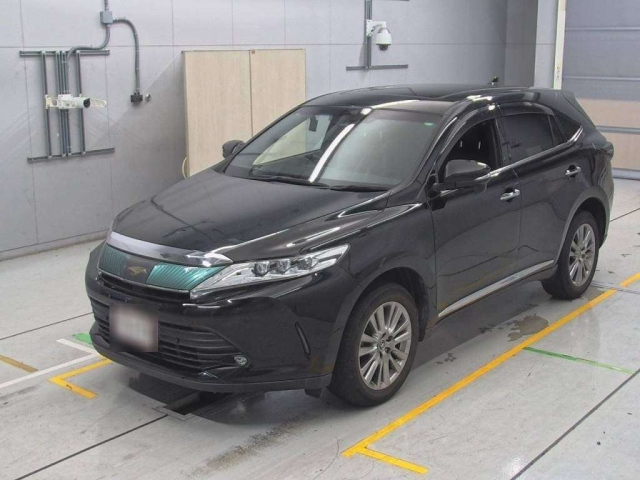TOYOTA HARRIER 2018