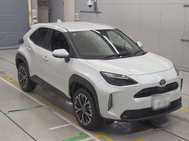 TOYOTA YARIS CROSS 2025