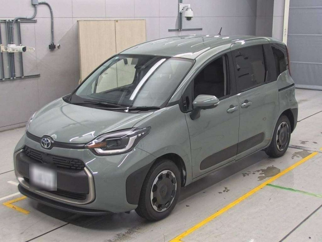 TOYOTA SIENTA 2025