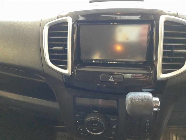 SUZUKI SOLIO 2011