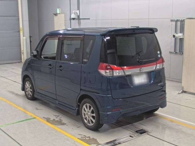 SUZUKI SOLIO 2011