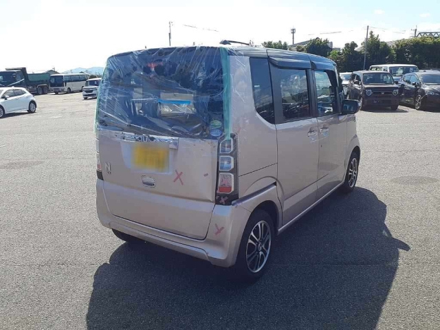 HONDA N BOX 2014