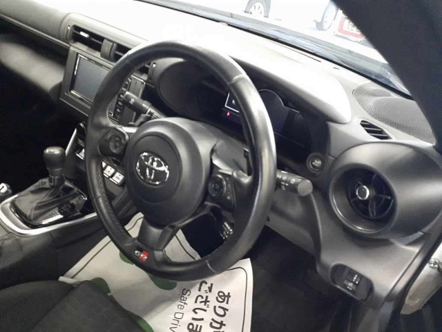 TOYOTA 86 2022