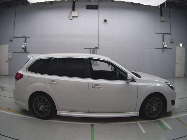 SUBARU LEGACY 2010