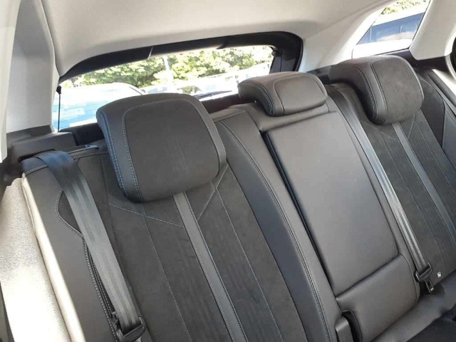 PEUGEOT 3008 2019