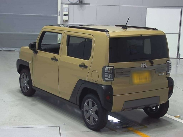 DAIHATSU TAFT 2024