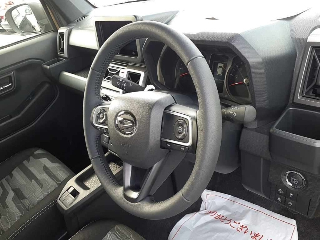 DAIHATSU TAFT 2024