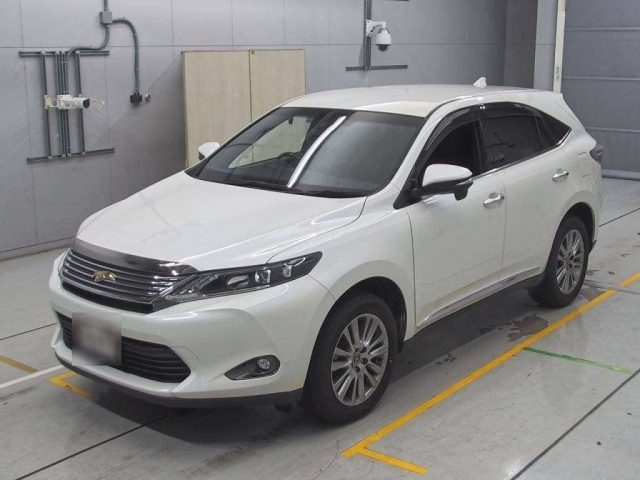 TOYOTA HARRIER 2016