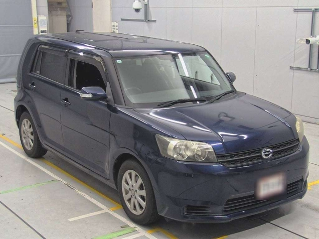 TOYOTA COROLLA RUMION 2011