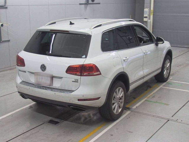 VOLKSWAGEN TOUAREG 2012