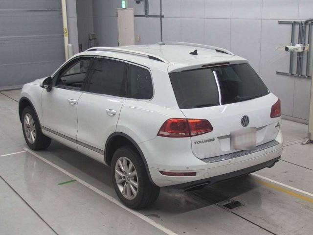 VOLKSWAGEN TOUAREG 2012