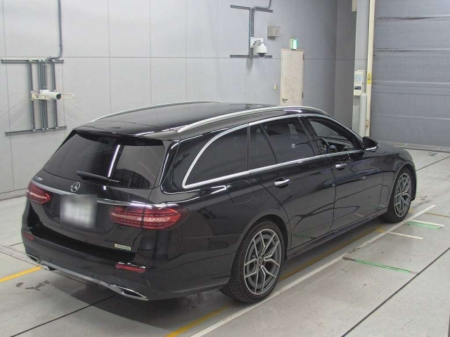 MERCEDES BENZ E CLASS WAGON 2021