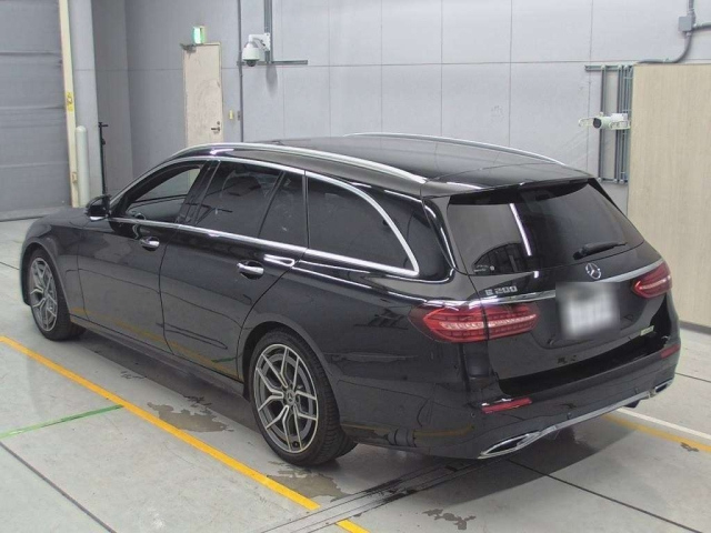 MERCEDES BENZ E CLASS WAGON 2021