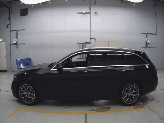 MERCEDES BENZ E CLASS WAGON 2021