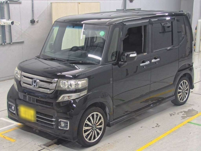HONDA N BOX 2015