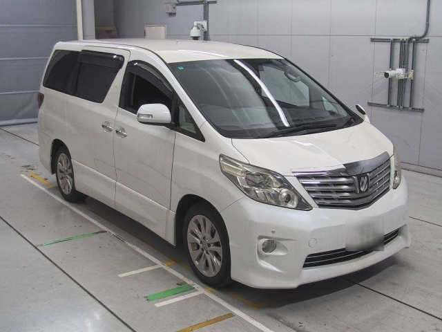 TOYOTA ALPHARD 2010