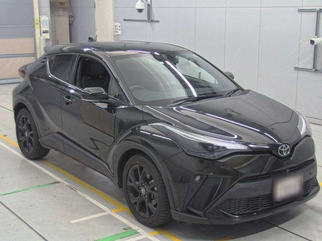 TOYOTA C-HR 2023