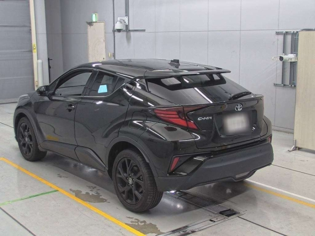 TOYOTA C-HR 2023
