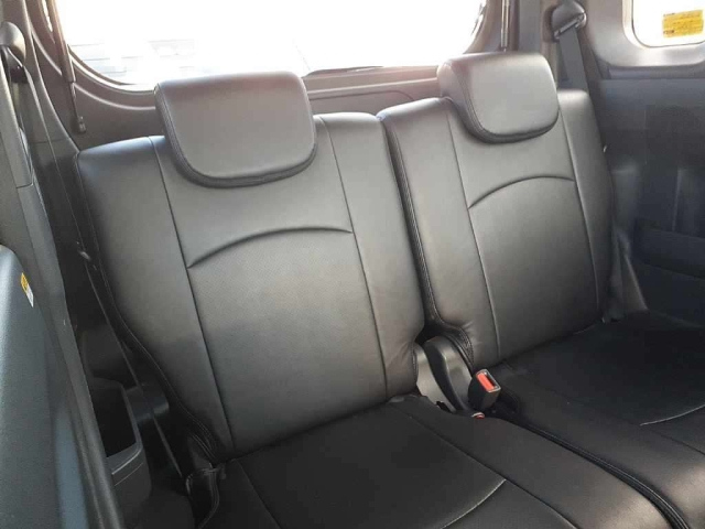 DAIHATSU WAKE 2015