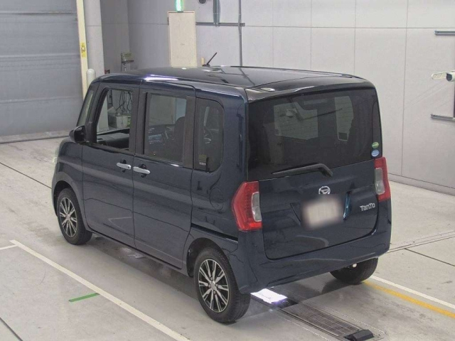 DAIHATSU TANTO 2019