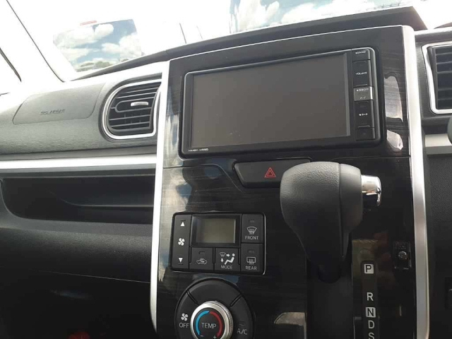 DAIHATSU TANTO 2019