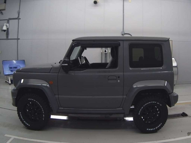SUZUKI JIMNY SIERRA 2025