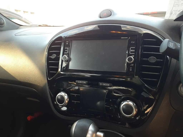 NISSAN JUKE 2017