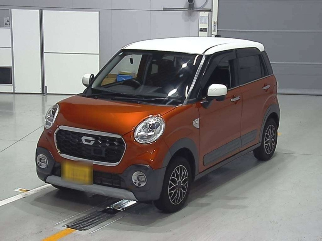 DAIHATSU CAST 2015
