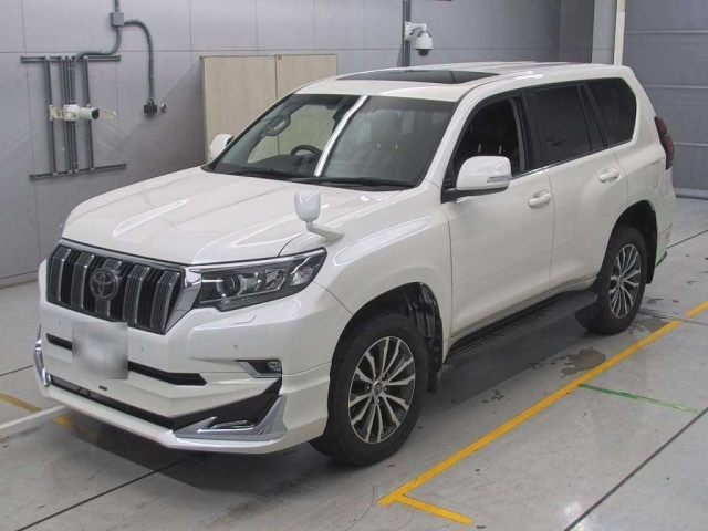 TOYOTA LAND CRUISER PRADO 2019