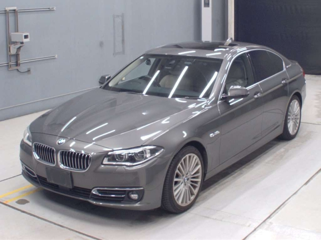BMW 5 SERIES 2015