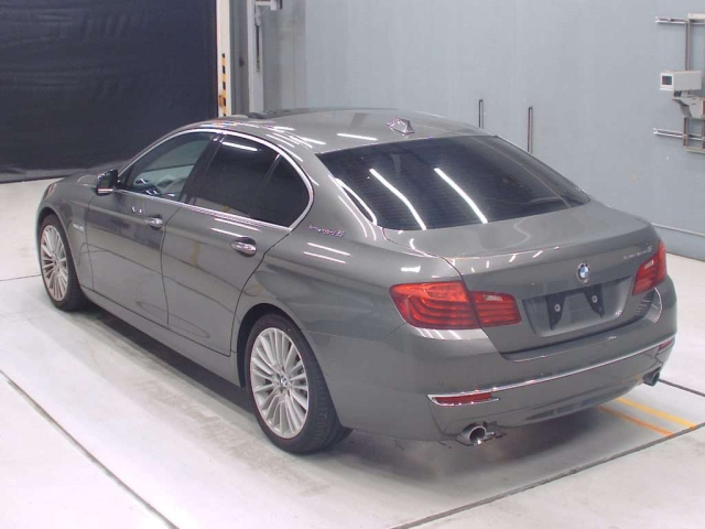 BMW 5 SERIES 2015