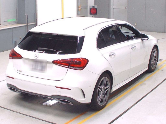 MERCEDES BENZ A CLASS 2018