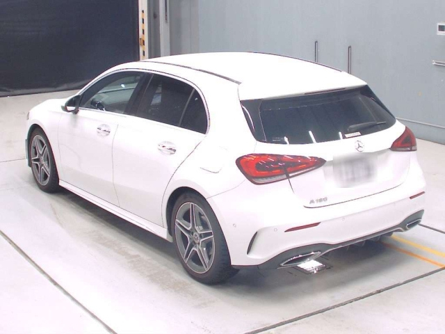 MERCEDES BENZ A CLASS 2018