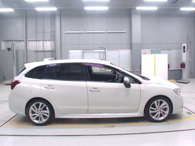 SUBARU LEVORG 2015
