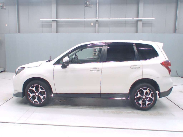 SUBARU FORESTER 2015