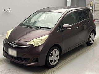TOYOTA RACTIS 2011