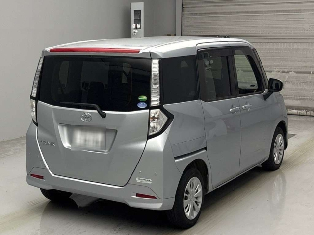 TOYOTA TANK 2020