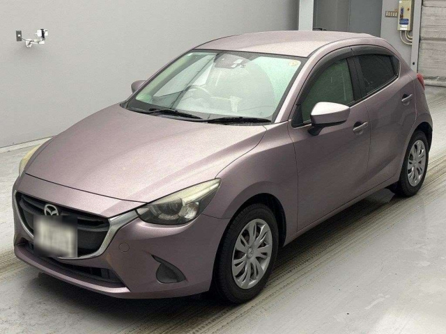 MAZDA DEMIO 2016