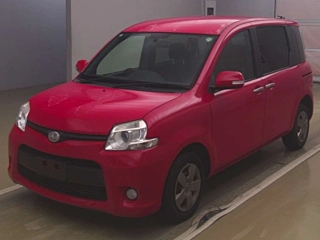 TOYOTA SIENTA 2011