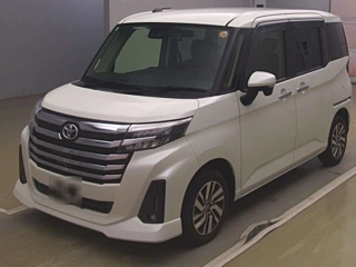TOYOTA ROOMY 2021