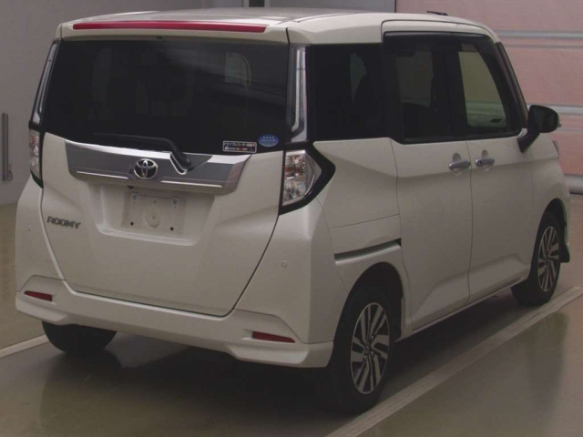 TOYOTA ROOMY 2021