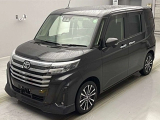 TOYOTA ROOMY 2022