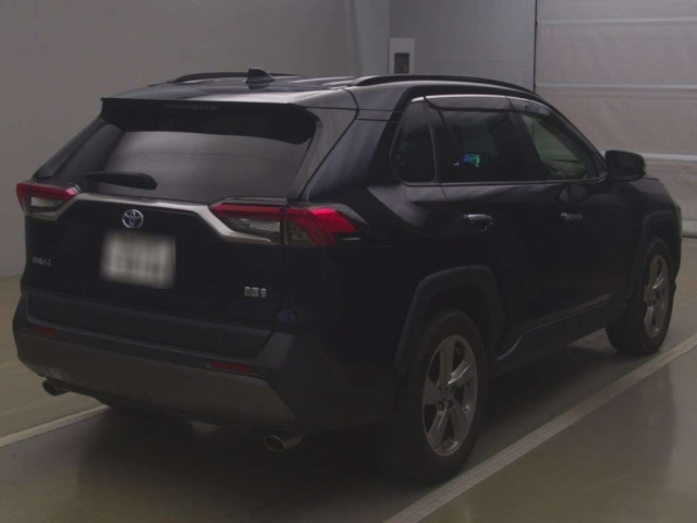 TOYOTA RAV4 2021