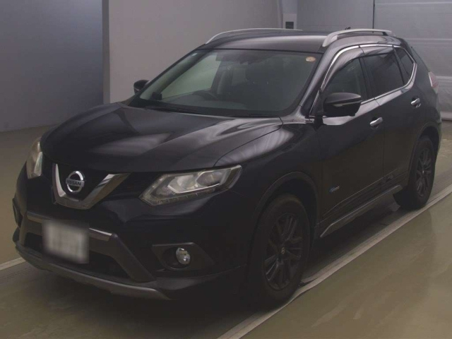 NISSAN X-TRAIL 2015