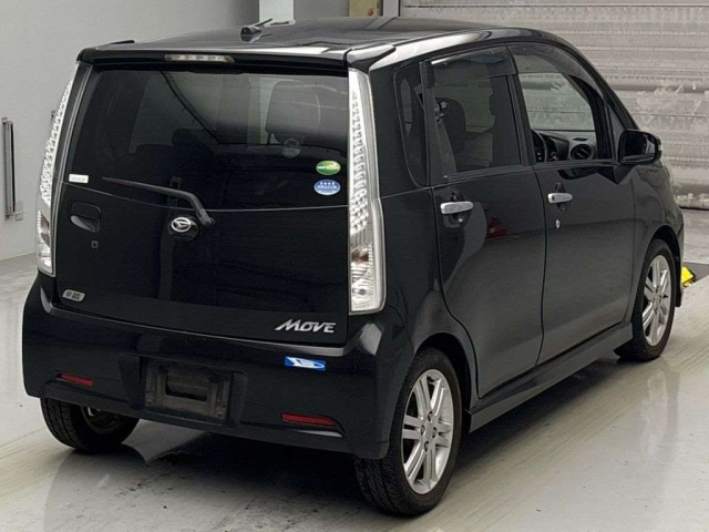 DAIHATSU MOVE 2014